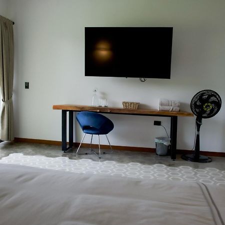 Uko Urban Ekolodge Armenia  Buitenkant foto